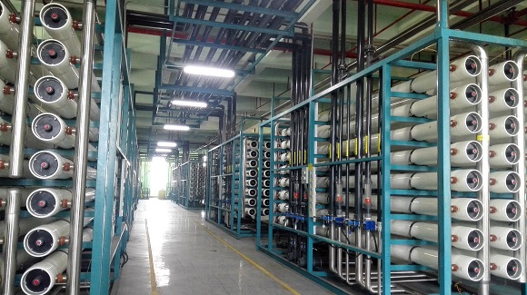 ?選擇一套純水設(shè)備需要考慮以下幾點